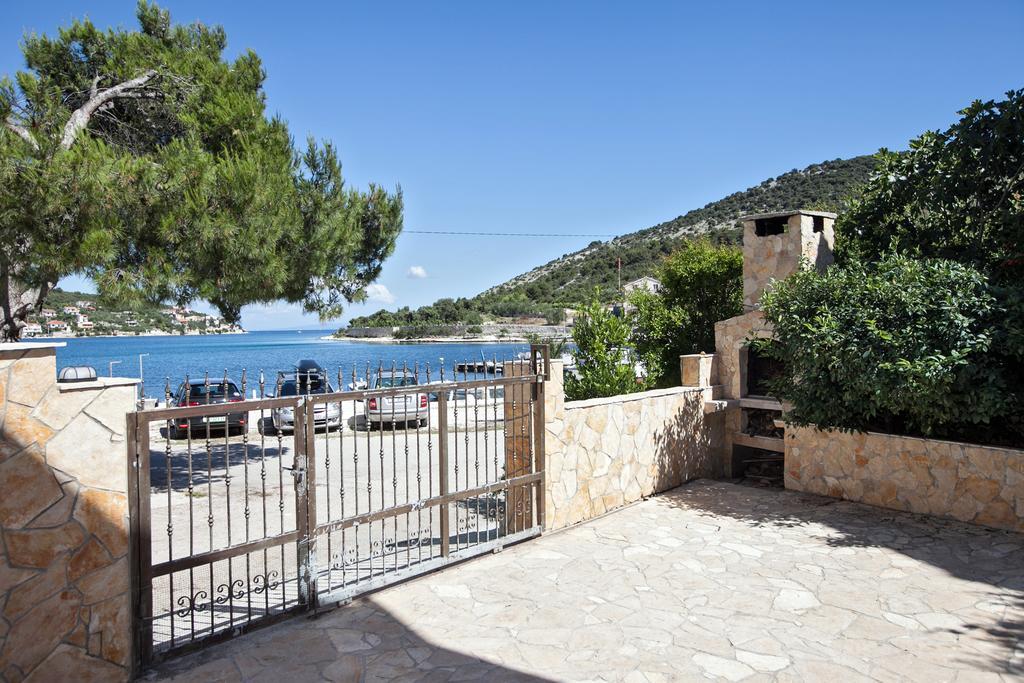 Vinišće Villa Stana מראה חיצוני תמונה