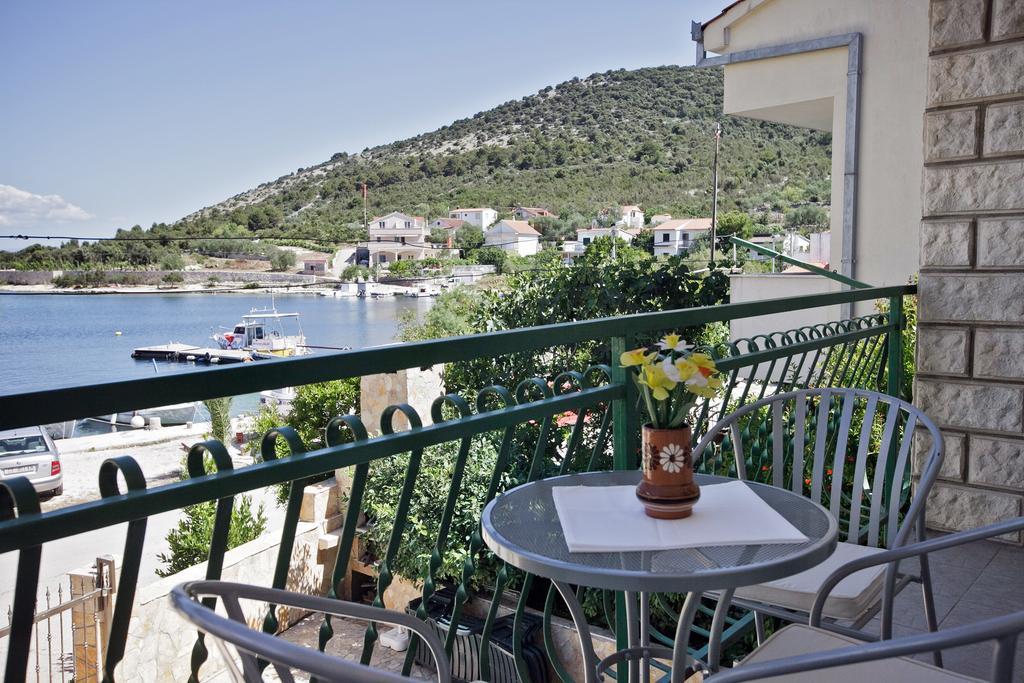Vinišće Villa Stana מראה חיצוני תמונה